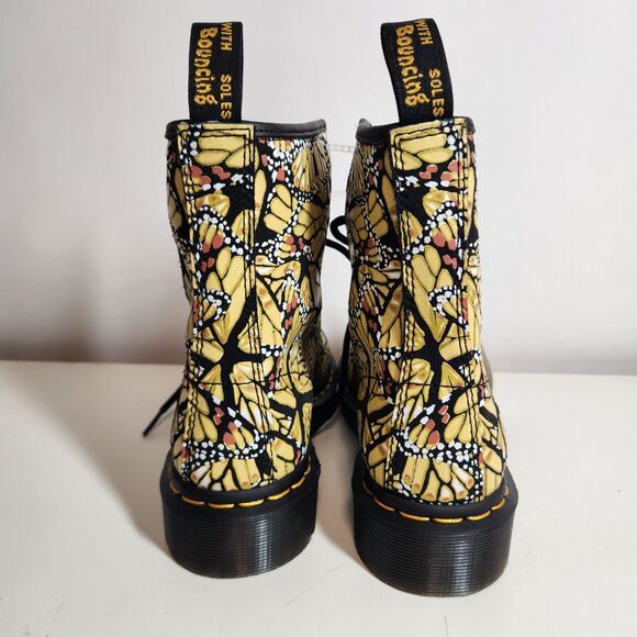 NEW Doc Dr. Martens 1460W Butterfly Print Lace Up Boots US 6 - Picture 3 of 6